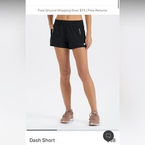 Vuori women’s black dash shorts